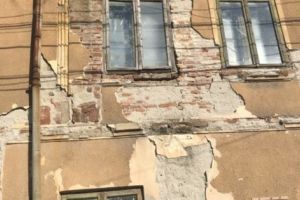 Casa groazei pe Sfânta Vineri. Atenţie când treceţi prin zonă