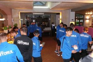 Echipa lui Hagi a ajuns la Warka: Miercuri, FC Viitorul joaca impotriva campioanei Poloniei, Legia Varsovia