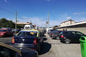 TÂRGOVIȘTE: Un tânăr de 18 ani a tâlhărit un taximetrist