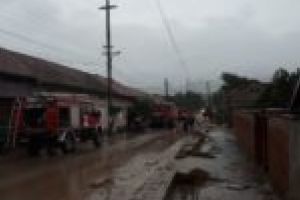 Efectul inundaţiilor: 19 primării din judeţ aşteaptă de la Guvern 7 milioane de lei