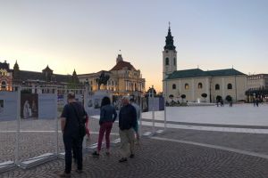 Din Piaţa Sfatului, din Braşov, în Piaţa Unirii, din Oradea