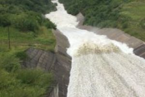 Directorul SGA Covasna: Ne aşteptăm la o undă de viitură pe râul Olt