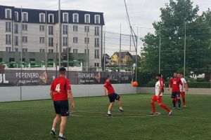 Celestin câştigă greu duelul cu Sidem