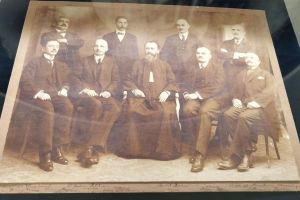 FOTO, VIDEO. Fotografia Consiliului Naţional Român de la Alba Iulia, expusă la Muzeul Naţional al Unirii