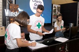 Sustine educatia copiilor din medii defavorizate, participand la Charity Quiz Night