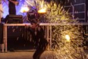 [FOTO/VIDEO] Muzică din alte vremuri şi jocuri de flăcări în Cetatea de foc!