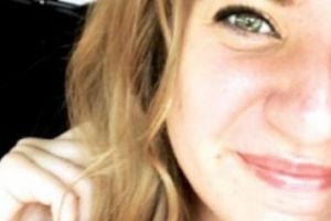 Comandă mâncare logodnicului dar ce a DESCOPERIT prin intermediul CURIERULUI e prea de tot