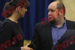 Culise EXPLOZIVE la DIICOT. Procurorii, demers în GRUP pentru susţinerea ”GLADIATORULUI„