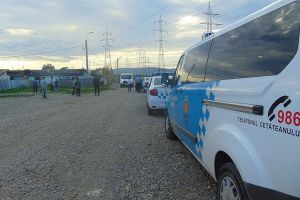 Acţiune a poliţiştilor la casele sociale din Izvoare