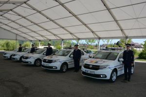 Opt maşini noi pentru Poliţia Gorj