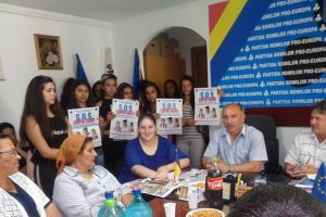 Copiii romi, informaţi despre numărul de locuri în licee şi şcoli profesionale. Când va fi şedinţa publică