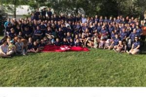 Tabără internaţională pentru tinerii cu dizabilităţi, organizată de Serviciul Maltez din România, lângă Vâlcele