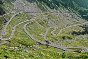 Trafic restricţionat temporar pe Transfăgărăşan. Vineri preţ de câteva ore