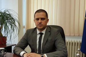 Ministrul Turismului, Bogdan Trif, vizitează, vineri, pârtia de schi de la Câmpulung Moldovenesc