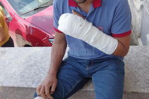 Cinci persoane au fost reţinute în cazul tânărului bătut ca hoţii de cai pe un imaş din ...