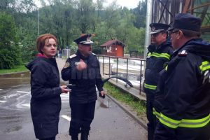 Prefectul de Suceava şi preşedintele Consiliului Judeţean vor solicita Guvernului bani ...