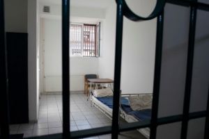 Barbat condamnat la inchisoare pentru furt calificat, in Timis