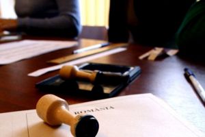 Mai multi parlamentari prahoveni propun modificari la legea electorala: Campania electorală va putea să se desfăşoare şi în ziua votului, iar alegătorii vor putea susţine mai mulţi candidaţi