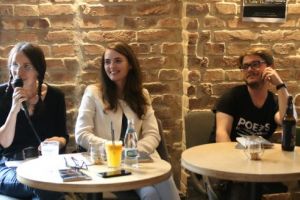 FOTOGALERIE: Poveste cu final deschis (şi fericit) al seriei „Poeţi în dialog”