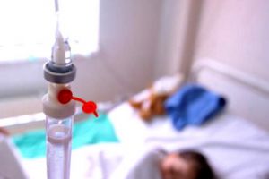 Concluzii DSP Bihor, în cazul copiilor infestaţi cu Salmonella: Sursa ar fi fost o practicantă de la firma de catering!