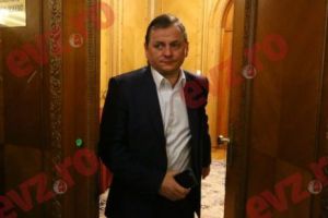 Parlamentul i-a dat vot de încredere lui Gabriel Vlase pentru conducerea spionajului extern