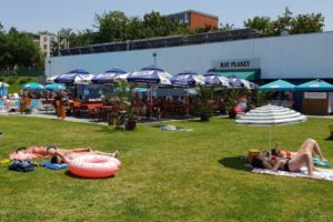 Ştrandul din Trivale – o atracţie pentru adolescenţi