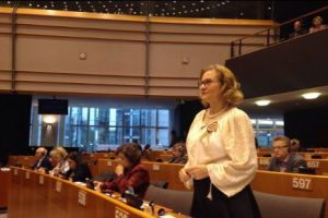 Vicepreşedinte Facebook: Am închis  500.000 de conturi cu ştiri false 