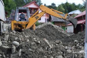 Ministerul de Interne cere urgentarea evaluării pagubelor în urma inundaţiilor din Bacău