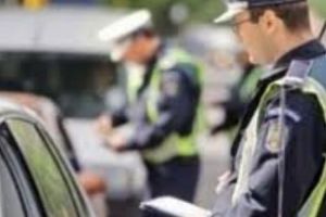 ŞOCANT. A condus fără permis timp de 40 de ani. Acum a fost prins. Ce riscă argeşeanul 