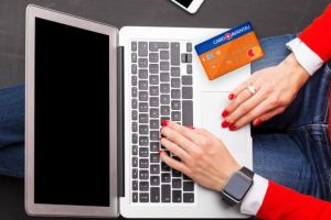 Vrei un laptop nou? Afla ce caracteristici trebuie sa aiba!