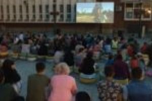 Seri ca-n filme în centrul Reşiţei!