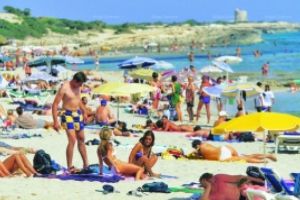 Veşti EXTRAORDINARE pentru turişti în plin sezon - După ani de aşteptări, Ministerul Turismului pregăteşte o OUG surpriză