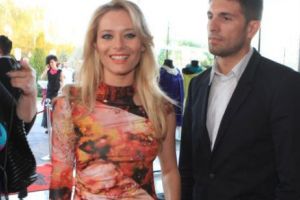 VEDETĂ din România se confruntă cu PROBLEME MAJORE după NAȘTERE. ,,În prima zi când am ajuns acasă, eram EPUIZATĂ”