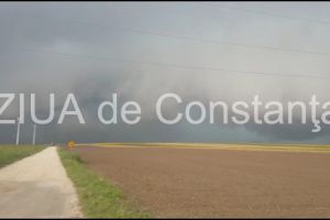 Straniu fenomen meteorologic, in zona localitatii Mihail Kogalniceanu din judetul Constanta!