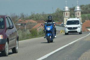 Atenţie, motociclişti! Tobele „tunate” au lăsat 3 bikeri fără certificate de înmatriculare