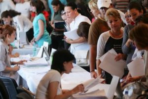 OFICIAL - Guvern: Șomerii primesc 1.000 de lei la angajare. Primă de 2.250 lei pentru fiecare absolvent angajat