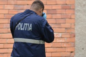 Accident tragic în Oradea: Un bărbat a căzut din balcon, de la etajul 4 al unui bloc de pe strada Aluminei!