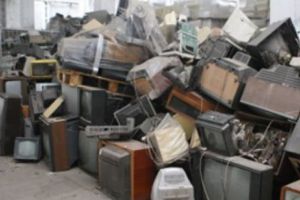 România este codaşă la colectarea deşeurilor din echipamente electrice şi electronice. Măsuri severe din partea UE