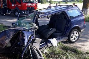 O persoana ramasa incarcerata intr-un accident rutier pe DJ703, la Necsesti