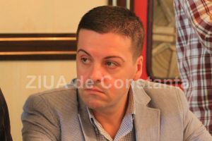 Doi consilieri judeteni PNL readuc in atentia Consiliului Judetean Constanta necesitatea construirii unui teatru pentru copii si cer introducerea proiectului in comisii si pe ordinea de zi! (documente)