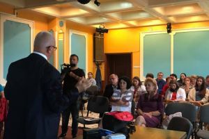 Telemedicina, prezentată participanţilor la simpozionul de la Novaci