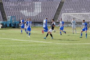 Şi totuşi, Petroşaniul poate avea echipă în liga a doua