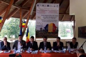Universitatea Izvorul Mureşului: E nevoie de o strategie pentru judeţele Covasna şi Harghita
