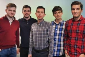 Medicul viitorului sub forma unei aplicaţii. A fost inventat de patru studenţi români