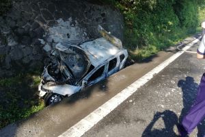 Accident cu cinci răniţi, pe DN7, în apropiere de Săcămaş