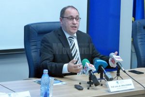 Rectorul interimar USV: „În România, mai puţin de jumătate dintr-o generaţie ajunge să ...