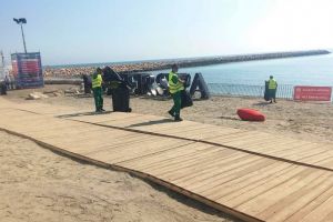 Angajatii Polaris M Holding asigura salubrizarea la festivalul Neversea.Impreuna putem pastra o imagine impecabila a distractiei si a magiei muzicii“ (galerie foto)