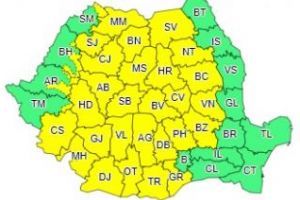 Revin furtunile! COD GALBEN de ploi în aproape toată ţara, timp de 3 zile