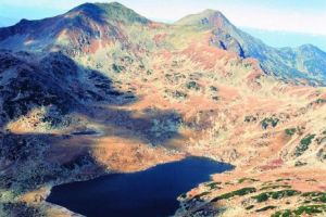 Salvamontiştii au refăcut podurile şi podeţele din Retezat. Toate traseele sunt deschise, după viitura din iunie

