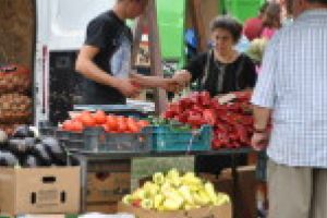 Premieră la Măureni! Comuna se pregăteşte să deschidă prima piaţă!